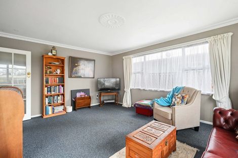 Photo of property in 19 Sandwich Road, St Andrews, Hamilton, 3200