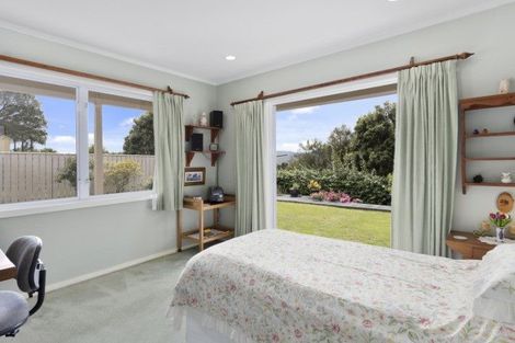 Photo of property in 49 Eskdale Road, Papakowhai, Porirua, 5024