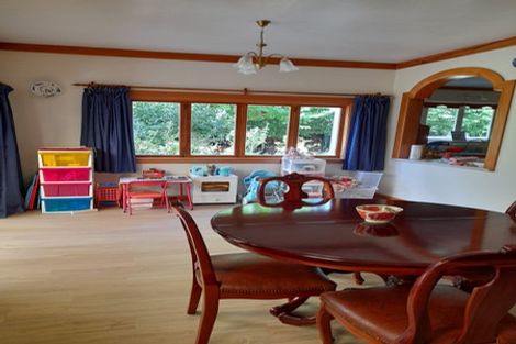 Photo of property in 7 Calico Line, Marton, 4710