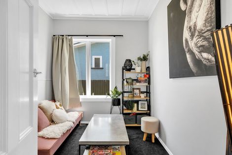 Photo of property in 14 Lowther Street, Whanganui, 4500