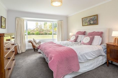 Photo of property in 83 Reading Street, Greytown, 5712