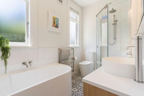 Photo of property in 106a Atkin Avenue, Mission Bay, Auckland, 1071