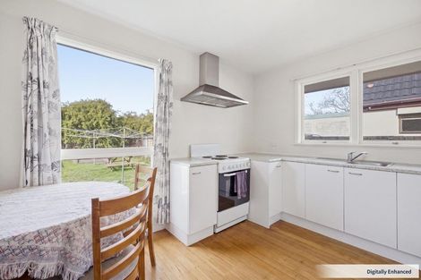 Photo of property in 2/102 Wainoni Road, Avondale, Christchurch, 8061