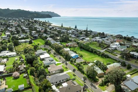 Photo of property in 15 Ian Place, Waihi Beach, 3611