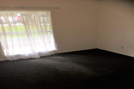 Photo of property in 14 Alton Terrace, Pakuranga Heights, Auckland, 2010