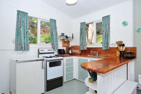 Photo of property in 490 Marine Drive, Charteris Bay, Governors Bay, 8971