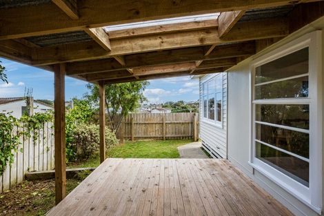 Photo of property in 12 Owhiti Street, Titahi Bay, Porirua, 5022