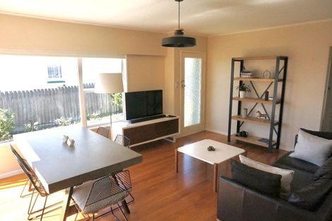 Photo of property in 1/23 Aramoana Avenue, Devonport, Auckland, 0624