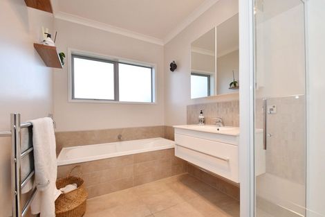 Photo of property in 130 Oreti Road, Otatara, Invercargill, 9879