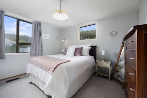 Photo of property in 13 Elm Street, Ebdentown, Upper Hutt, 5018