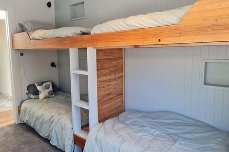 Photo of property in 13 Denbigh Street, Arrowtown, 9302