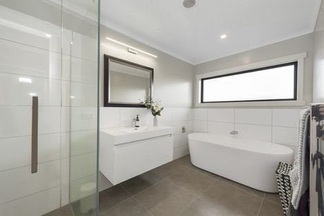 Photo of property in 36 Helen June Avenue, Flagstaff, Hamilton, 3210