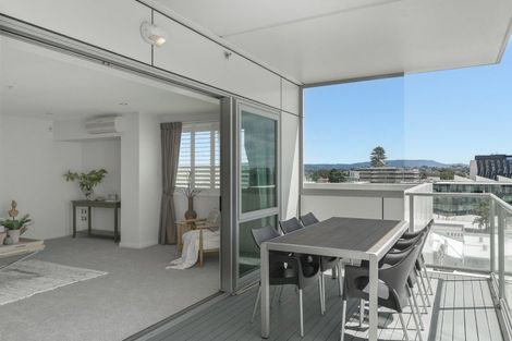 Photo of property in 12/72e Devonport Road, Tauranga, 3110
