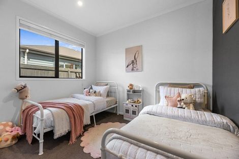 Photo of property in 82 Landing Drive, Pyes Pa, Tauranga, 3112