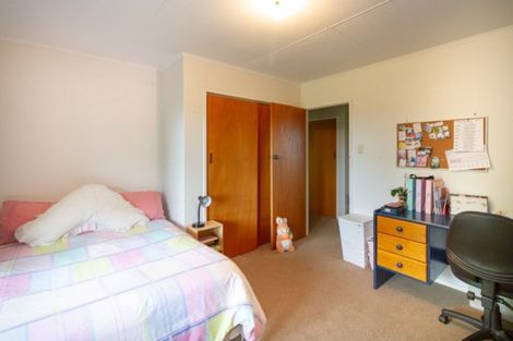 Photo of property in 75 Riverbank Road, Tiakitahuna, Palmerston North, 4477