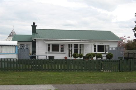 Photo of property in 8 Corlett Street, Utuhina, Rotorua, 3015