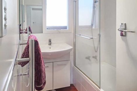 Photo of property in 2/15 Jeffreys Road, Fendalton, Christchurch, 8052