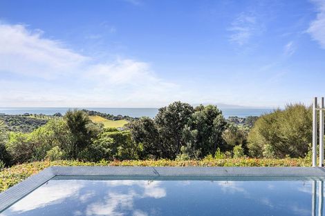 Photo of property in 39 Delamore Drive, Oneroa, Waiheke Island, 1081