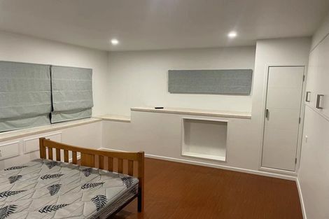 Photo of property in 77a Royal Road, Massey, Auckland, 0614