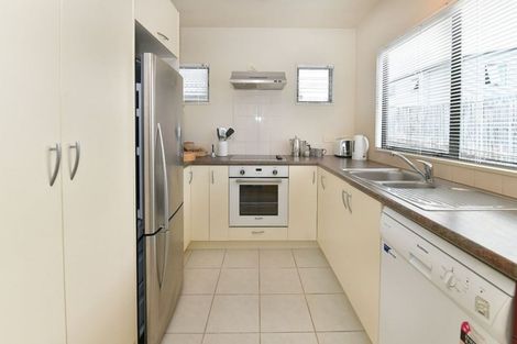 Photo of property in 23/4 Brixton Road, Manly, Whangaparaoa, 0930