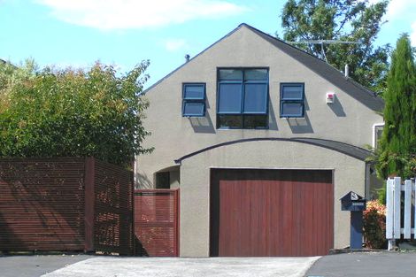 Photo of property in 81 Queen Street, Northcote Point, Auckland, 0627