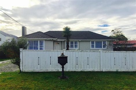 Photo of property in 8 Chorley Avenue, Massey, Auckland, 0614