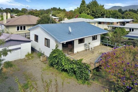 Photo of property in 28 Princess Street, Te Puke, 3119