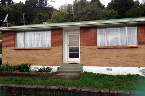 Photo of property in 113-115 Horoeka Street, Stokes Valley, Lower Hutt, 5019