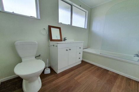 Photo of property in 1/9 Gemstone Drive, Birchville, Upper Hutt, 5018