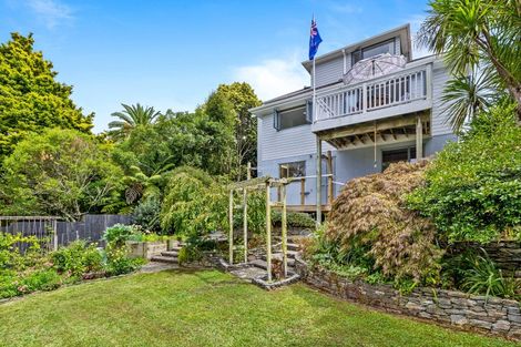 Photo of property in 3a Cron Avenue, Te Atatu South, Auckland, 0610