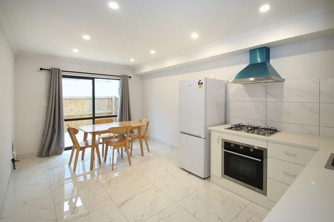 Photo of property in 4/107 Knighton Road, Hillcrest, Hamilton, 3216