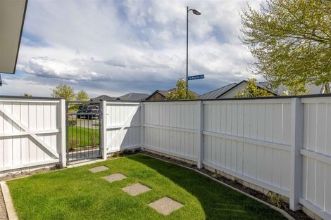 Photo of property in 20 Dunlops Crescent, Marshland, Christchurch, 8083