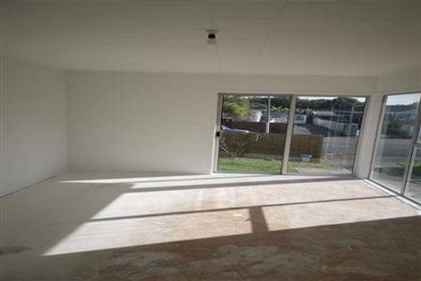 Photo of property in 5 Israel Avenue, Clover Park, Auckland, 2023