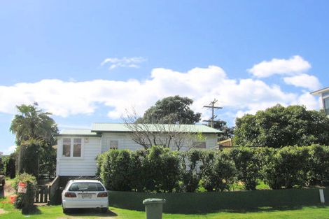Photo of property in 9 Ngarata Avenue, Mount Maunganui, 3116