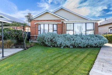 Photo of property in 362 Bay View Road, Saint Clair, Dunedin, 9012