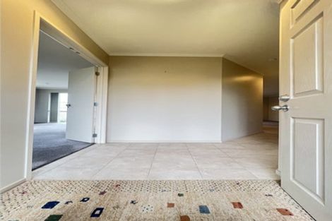 Photo of property in 4 Durbin Court, Greenhithe, Auckland, 0632