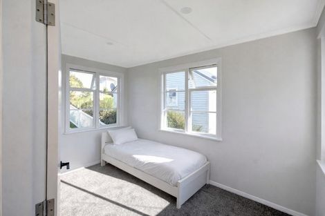 Photo of property in 32 Stenhope Crescent, Corstorphine, Dunedin, 9018