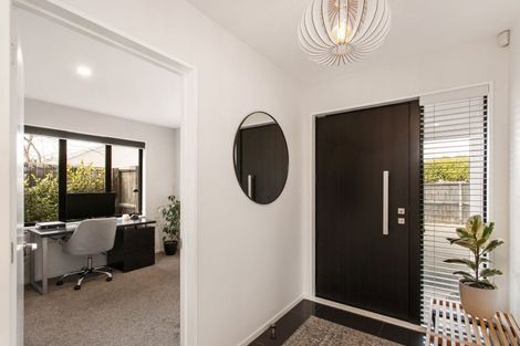 Photo of property in 17 Ridley Street, Halswell, Christchurch, 8025