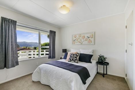 Photo of property in 43 Holland Street, Wainuiomata, Lower Hutt, 5014