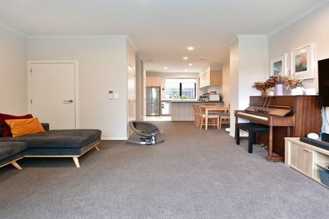 Photo of property in 7/89 Hobsonville Point Road, Hobsonville, Auckland, 0616