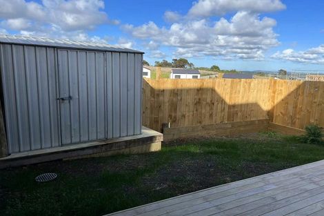 Photo of property in 4b Putiputi Way, Papakura, 2110