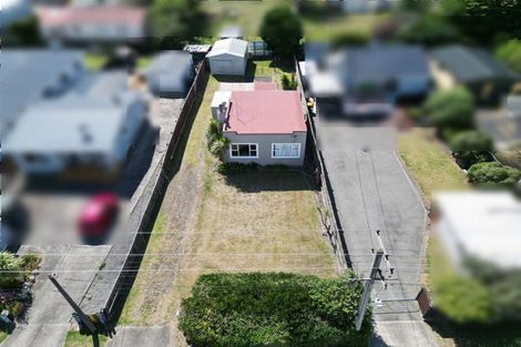 Photo of property in 165 Seabury Avenue, Foxton Beach, Foxton, 4815