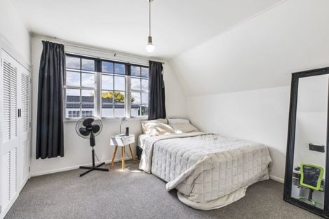 Photo of property in 168 Sandwich Road, St Andrews, Hamilton, 3200