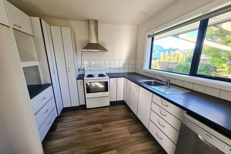 Photo of property in 88 Maidstone Road, Ilam, Christchurch, 8041