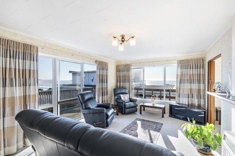 Photo of property in 3/12 Beach Street, Fitzroy, New Plymouth, 4312