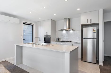 Photo of property in 42 Hinaki Street, Poike, Tauranga, 3112