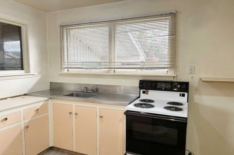 Photo of property in 17 Fairmile Place, Russley, Christchurch, 8042