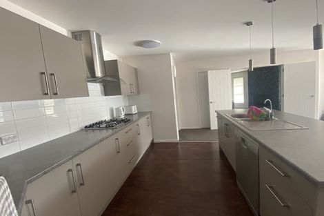 Photo of property in 27 Glentui Place, Waikawa, Picton, 7220