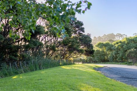 Photo of property in 23 James Paige Lane, Riverhead, Albany, 0793