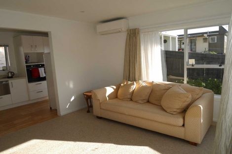 Photo of property in 12 Kowhai Grove, Raumati Beach, Paraparaumu, 5032
